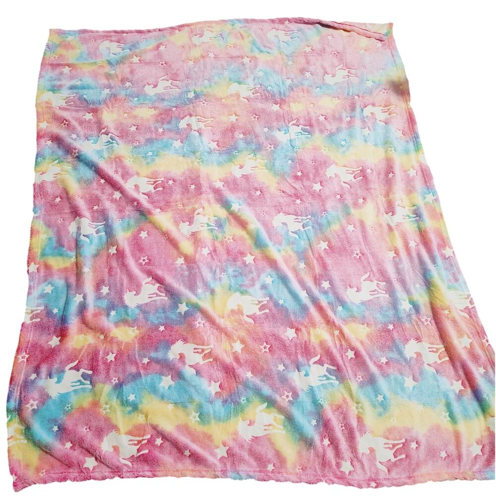 Fuzzy Rainbow Unicorn Kids Blanket Soft & Cozy